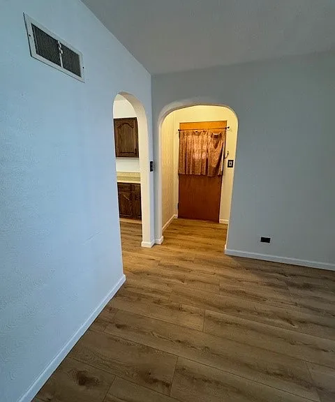 371 Urbanna Dr — Photo 10