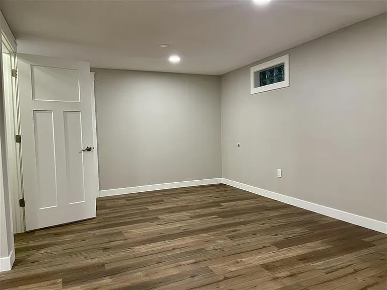 Flexible Bonus Room for Fitness, Crafts or Playroom