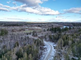 20 River Rd, Howland, ME 04448