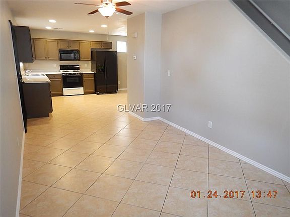 3rd image of 2157 Clancy St #0