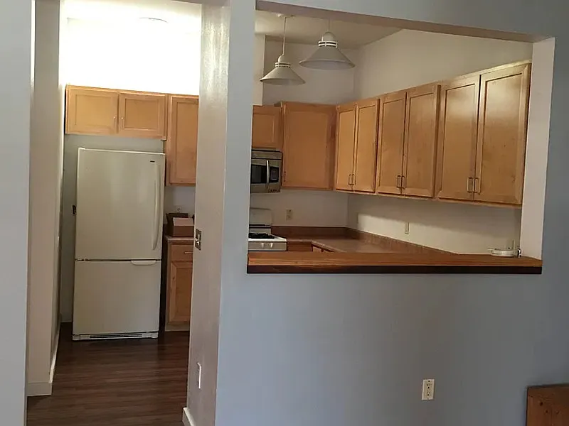 Studio, 1.0 bath, 630 sqft, $1,690 — Photo 3