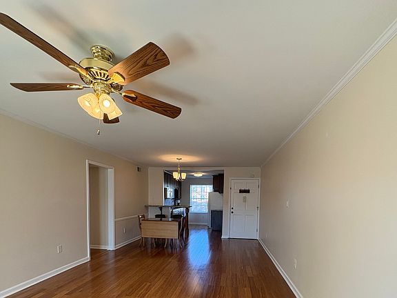 4th image of 925 Cleveland St Unit 60