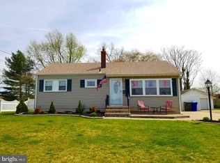 222 Macclelland Ave, Glassboro, NJ 08028
