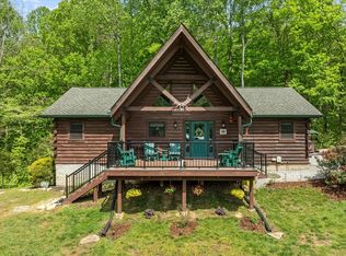 363 S Cave Valley Rd, Byrdstown, TN 38549