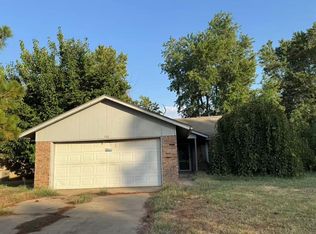 926 W Churchill Way, Mustang, OK 73064