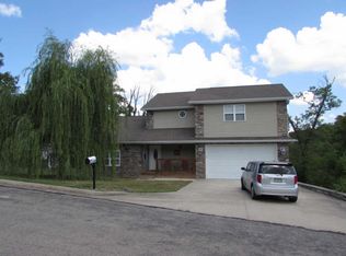 170 Cedar Wood Ave, Branson, MO 65616