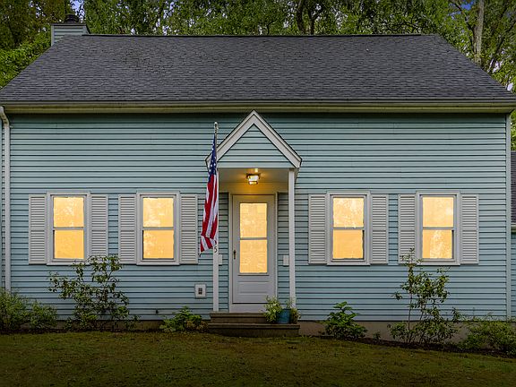 245 Chestnut Hill Road