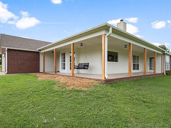 3rd image of 9436 S 258th East Pl