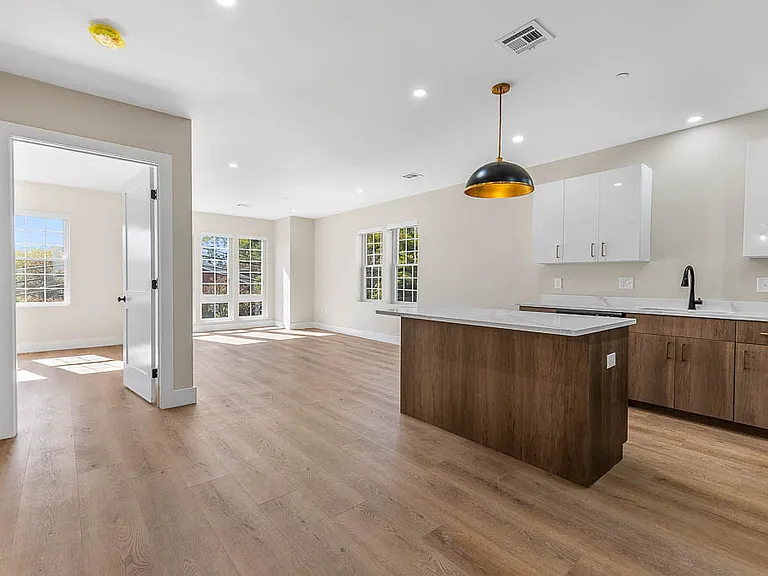 The Block at 22 Everett St — Photo 45
