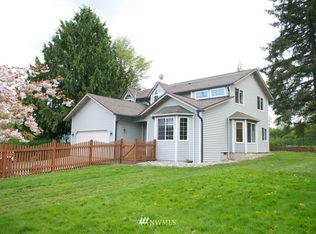 409 W D St SW, Olympia, WA 98512