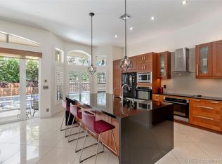 760 SW 189th Ter, Hollywood, FL 33029