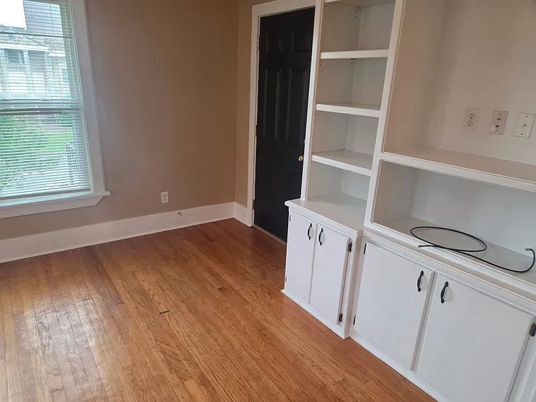 502 1/2 SE Cherokee Ave #502-1/2 — Photo 9