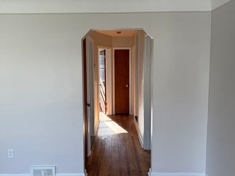 9616 Colwell Ave — Photo 28