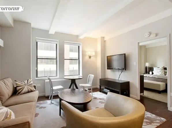 150 West 51st Street image 1 of 6