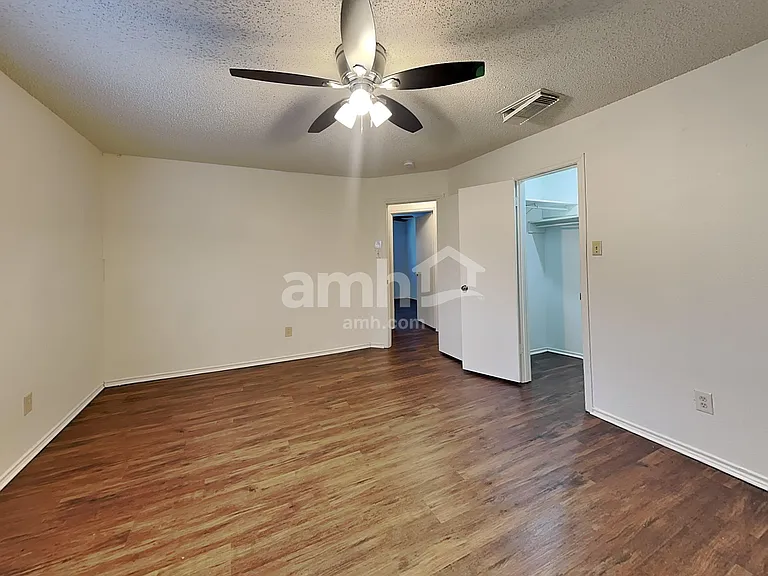 9506 Arcade Rdg — Photo 10