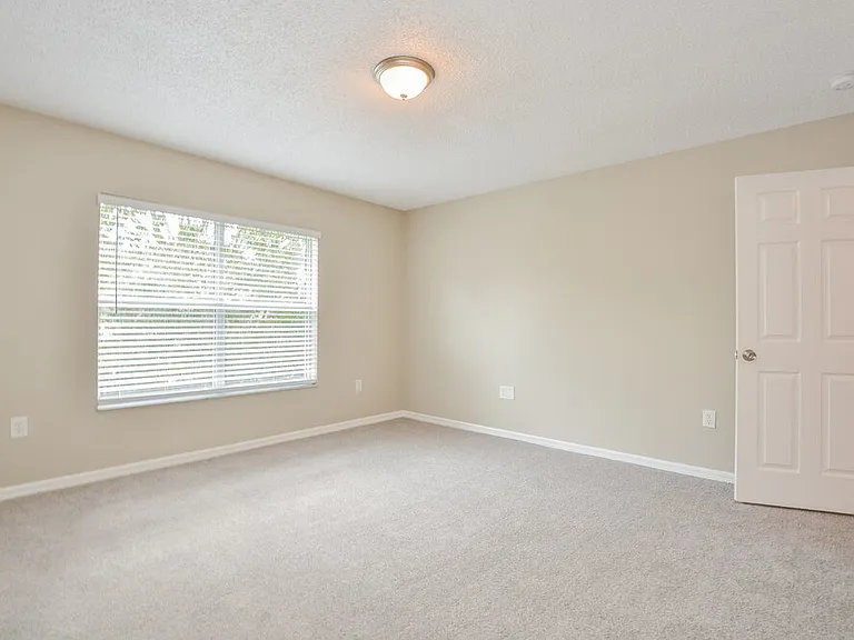 8344 Lake Amhurst Trl — Photo 13