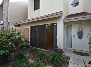 302 City View Dr #302, Fort Lauderdale, FL 33311