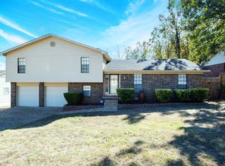 700 N Shackleford Rd, Little Rock, AR 72211