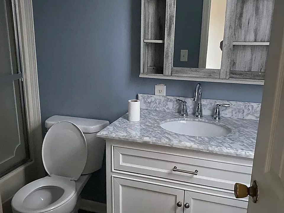1st image of 10550 Washington Blvd #10550