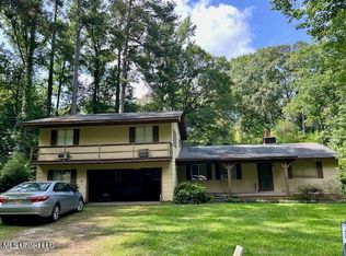 106 Pine Ridge Rd, Florence, MS 39073