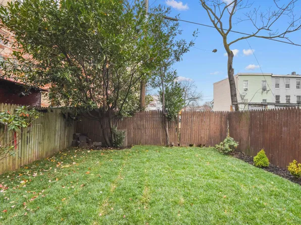 292 Forrest Street image 37 of 37