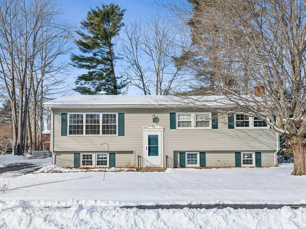 29 Primrose Lane, Portland, ME 04103