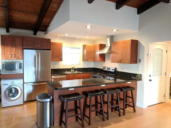 141 Corona Ave, Long Beach, CA 90803