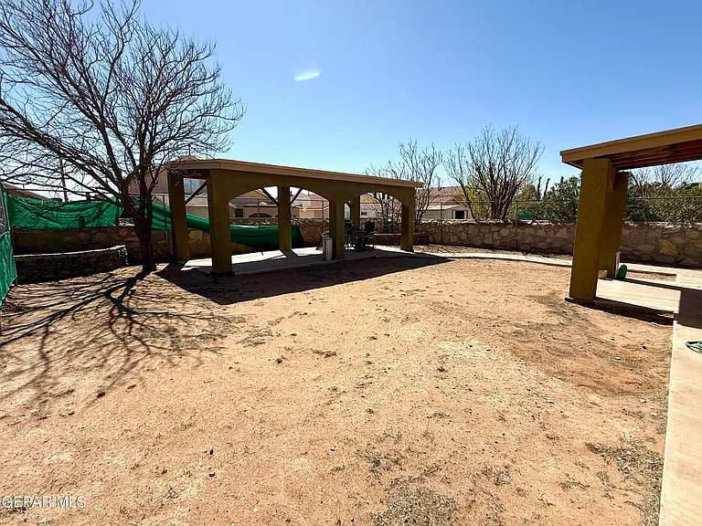 11992 Dragon Crest Dr — Photo 24