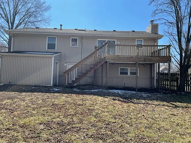 3 bed, 1300 sqft, $2,150 — Photo 2