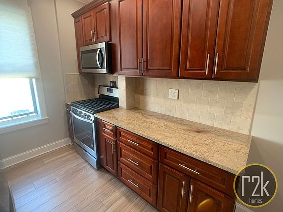 2nd image of 31-63 33rd St #28