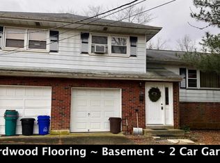 736 E Evesham Ave, Magnolia, NJ 08049