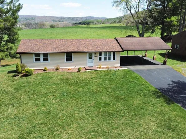 415 Valley View Ln, Bland, VA 24315