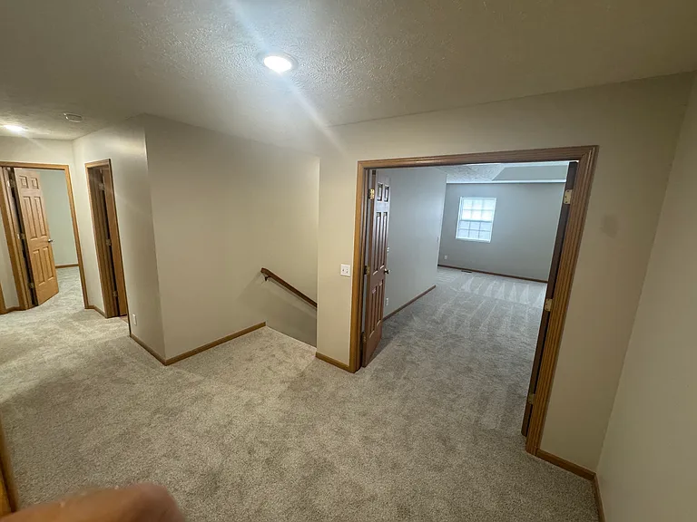 5009 S 194th Ave — Photo 17