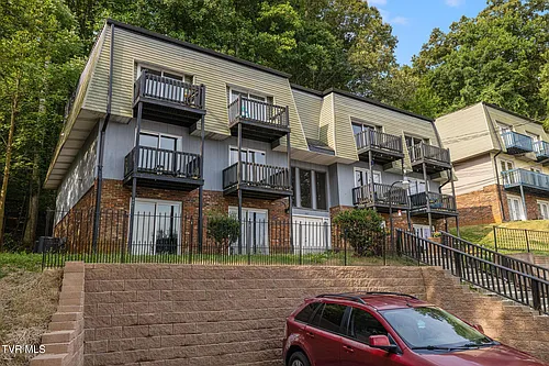 107 Angeline Dr #5 Photo 1