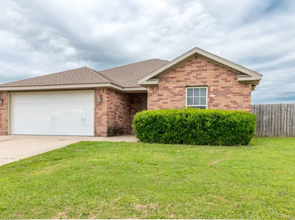 1040 Josie Kate Ln, Springdale, AR 72764