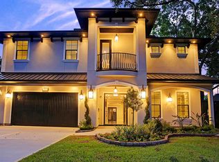 1406 Chamboard Ln, Houston, TX 77018