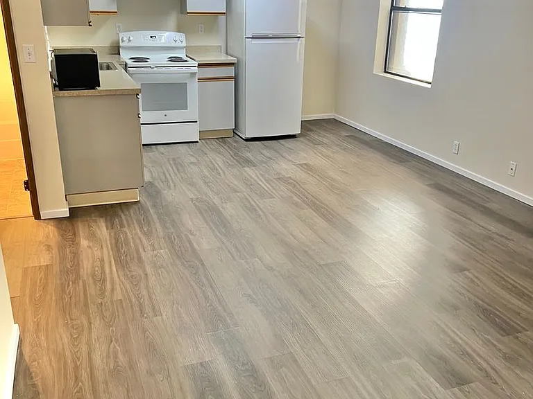 Tuscany Apartments — Photo 4