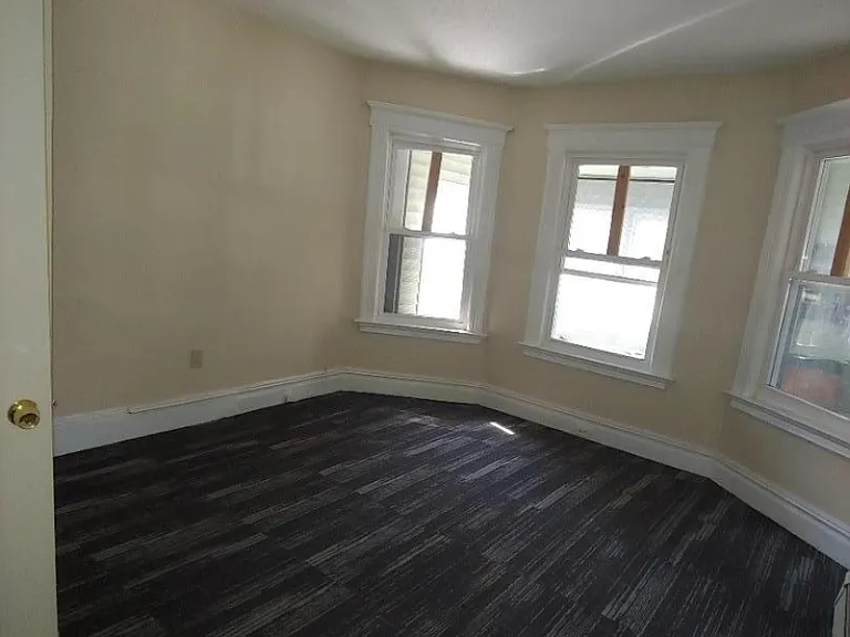 62 Hillyer St #3 — Photo 3