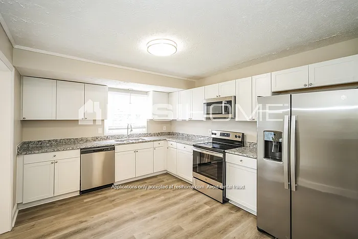 7379 Bethsaida Dr — Photo 3