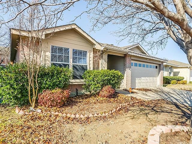 1st image of 9353 Goldenview Dr