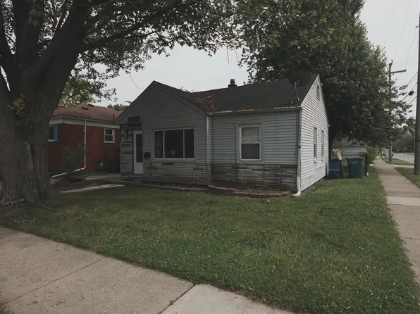 1697 London Ave, Lincoln Park, MI 48146