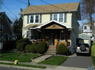 64 Haring St, Bergenfield, NJ 07621