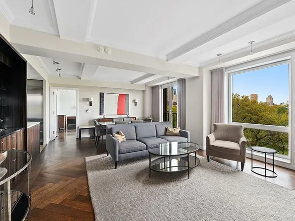 160 Central Park S #705, New York, NY 10019