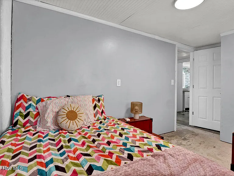 1207 N Topsail Dr — Photo 65