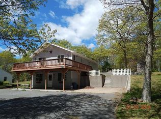 30 Foster Howard Rd, Pocasset, MA 02559