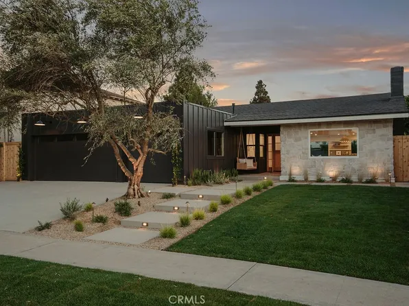1079 Visalia Dr, Costa Mesa, CA 92626