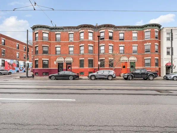 884 Huntington Ave, Boston, MA 02115