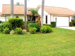 6953 SE Bunker Hill Dr, Hobe Sound, FL 33455