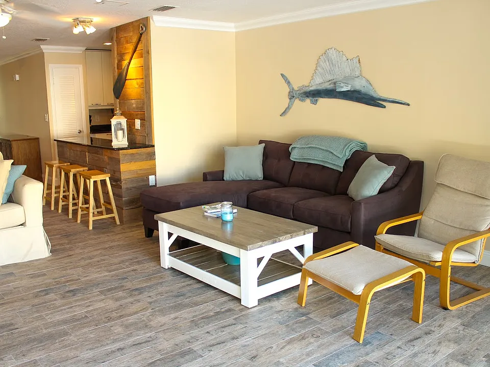 4457 Floramar Ter