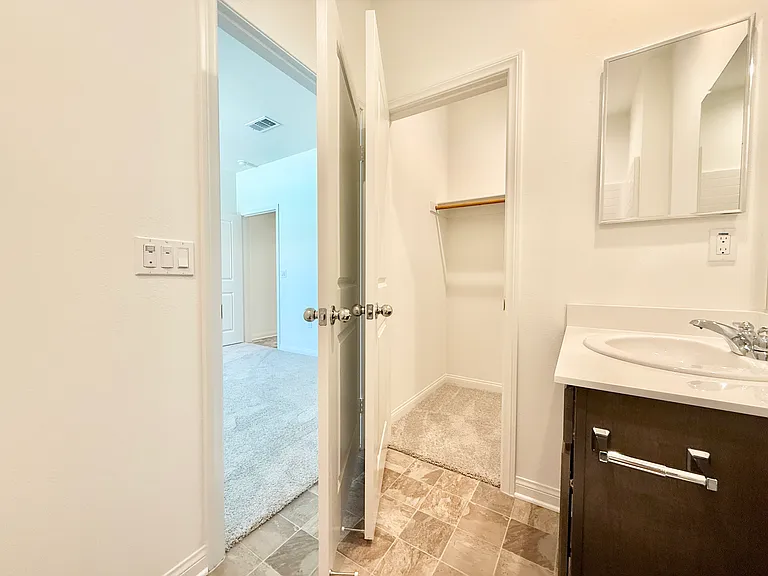 21554 Milam Dr — Photo 5